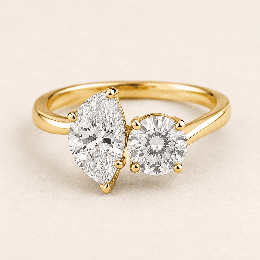 Realistic toi et moi diamond ring example
